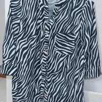 تعدادی مانتو|لباس|گنبد کاووس, |دیوار