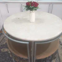 میز نهار خوری کم جا