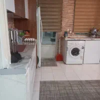 فروشی ۹۲ متری