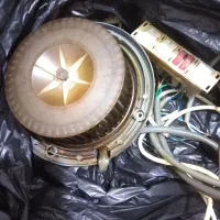 موتور هود 1 موتور موجود هست سالم