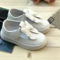 کفش دخترانه سایز ۲۳