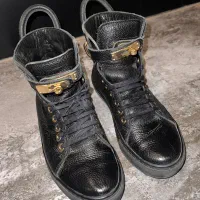 کتونی چرم دخترونه مشکی