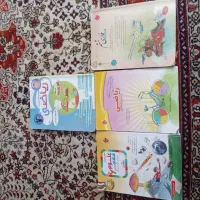 چهار عدد کتاب ششم ابتدایی