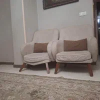 یک دست مبل و سه عدد فرش|فرش|تهران, علی‌آباد|دیوار