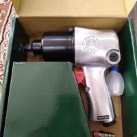 بکس بادی،یسرینگی امریکایی