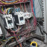 خدمات تخصصی برق صنعتی و ساختمانی
