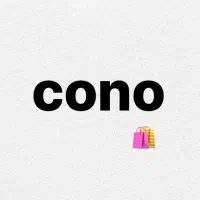 فروشنده لباس در بوتیک زنانه