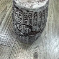 مجسمه قدیمی منشور کوروش با جعبه|کلکسیون اشیاء عتیقه|اهواز, کوی طالقانی|دیوار