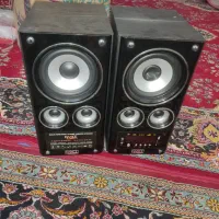 اسپیکر با قیمت مناسب در حد نو