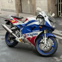 ZXR 400 مدل 1990 زد ایکس ار ۴۰۰