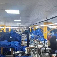 انباردار آشنا به کامپیوتر