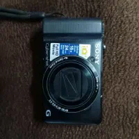 فروش فوری یک دستگاه دوربین سونی اصلی|دوربین عکاسی و فیلمبرداری|مشهد, مقدم|دیوار