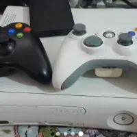 ایک باکس ۳۶۰ ارکد بدون هارد با دو دسته کینکت