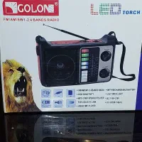 دو عدد اسپیکر همراه با رادیو