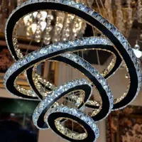 استخدام فروشنده خانم در گالری لوستر