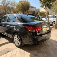 کیا سراتو ۱۳۹۷|خودرو سواری و وانت|اصفهان, حسینآباد|دیوار