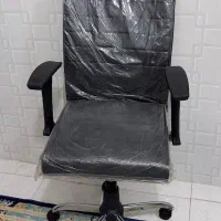 صندلی اداری چرخ دار