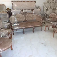 مبل سلطنتی.
