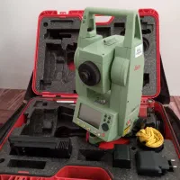 دوربین توتال استیشن لایکا TC407