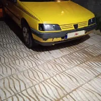پژو تاکسی زرد داخل شهری