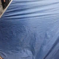 یک عدد چادر مسافرتی