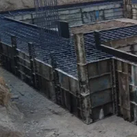 کارگر ماهر آماتور بند