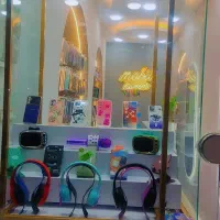 واگذاری ویترین و دستگاه تعمیراتی موبایل|فروشگاه و مغازه|آشخانه, |دیوار