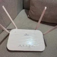 مودم سیمکارت خور ۴آنتن نزتک