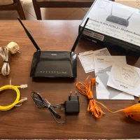 مودم دی‌لینک مدل DSL-2740U