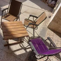 میز و صندلی تاشو و یک عدد اسپلیت