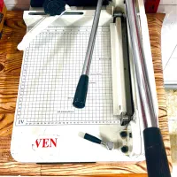 دستگاه صحافی کاتر A3 کتاب مارک oven در حد نو