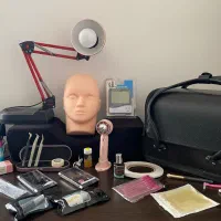وسایل اکستنشن مژه در حد نو