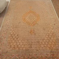 فرش دستبافت تبریز ۶ متری کاملاً سالم و تمیز