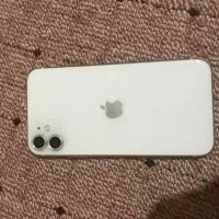 ایفون 11 تمیز