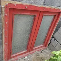 چوب کارکرده سربندی و  پنجره چوبی