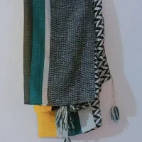 شومیزوشال وروسری|لباس|اقبالیه, |دیوار