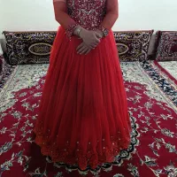 یک عدد لباس حنابندان در حد نو
