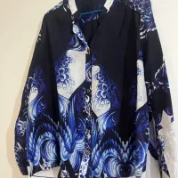 تعدادی لباس|لباس|تبریز, |دیوار