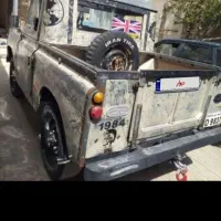لندرور نیم تن
