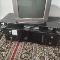 تلویزیون ومیز تلویزیون هر دو باهم ۲میلیون تومان|تلویزیون و پروژکتور|شیروان (خراسان), |دیوار
