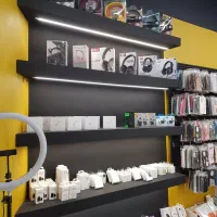 لوازم جانبی و گجت های خاص|لوازم جانبی موبایل و تبلت|یزد, |دیوار