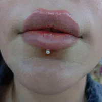 ارائه خدمات پیرسینگ‌ و میکرودرمال و آموزش|خدمات آرایشگری و زیبایی|قم, زنبیل آباد|دیوار