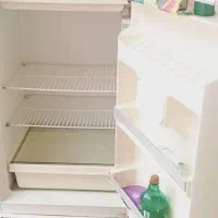 یک عددیخچال|یخچال و فریزر|تبریز, |دیوار