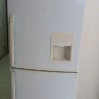 سلام یک عدد یخچال فریزرولباسشوی دوقلو