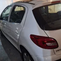 ۲۰۷ پانا|خودرو سواری و وانت|رشت, منظریه|دیوار