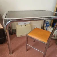 میز و صندلی