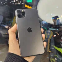 تمیز ترین 11 pro max و ۱۳ نرمال