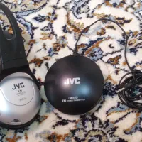 یک جفت هدفون JVC و یک فرستنده استریو FM|پخش‌کننده همراه|تهران, اختیاریه|دیوار