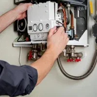 تعمیر سرویس انواع پکیج و آبگرمکن دیواری در محل شما