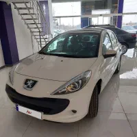 207 اتوماتیک سقف شیشه ای ارتقا یافته صفر مدل ۱۴۰۴